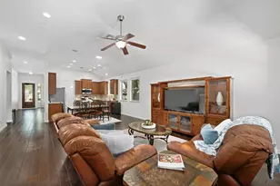 2228 Hilltop Climb Dr, Leander, TX 78641 - Photo 19