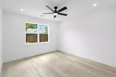 1500 Sylvan Glade Road #1B, Austin, TX 78745 - Photo 7
