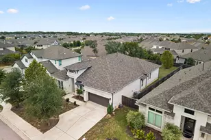 256 Coyote Crk Wy, Kyle, TX 78640 - Photo 37