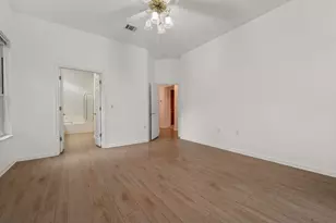 133 Crystal Springs Dr, Georgetown, TX 78633 - Photo 9