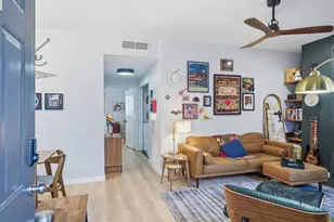 203 E 31st St, Austin, TX 78705 - Photo 17