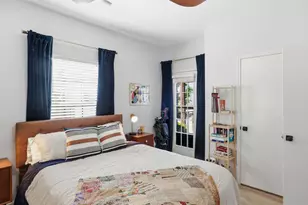 203 E 31st St, Austin, TX 78705 - Photo 9