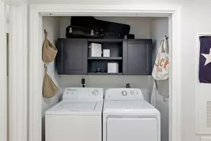 203 E 31st St, Austin, TX 78705 - Photo 15