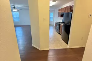 314 Paddington Dr, Kyle, TX 78640 - Photo 3