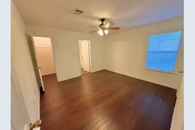 314 Paddington Drive, Kyle, TX 78640 - Photo 9