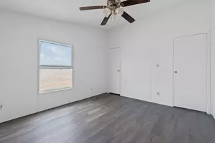 1177 County Road 402, Flatonia, TX 78941 - Photo 7