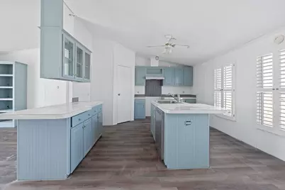 1177 County Road 402, Flatonia, TX 78941 - Photo 3