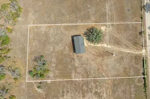 1177 County Road 402, Flatonia, TX 78941 - Photo 15