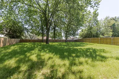 346 Webb Street, Smithville, TX 78957 - Photo 29