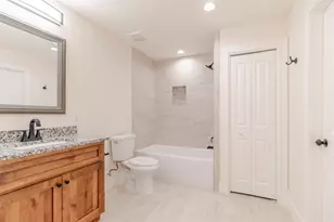 346 Webb St, Smithville, TX 78957 - Photo 25