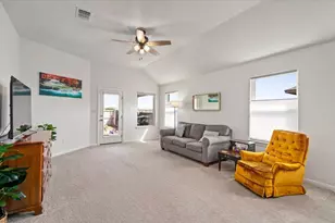 102 Patrick Herndon Dr, Bastrop, TX 78602 - Photo 17