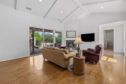 109 Double Eagle Drive #109, Austin, TX 78738 - Photo 7
