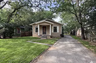 2710 E 3rd St, Austin, TX 78702 - Photo 1