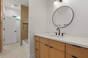 752 Pedernales St, Austin, TX 78702 - Photo 25