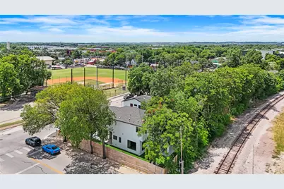 752 Pedernales Street, Austin, TX 78702 - Photo 39
