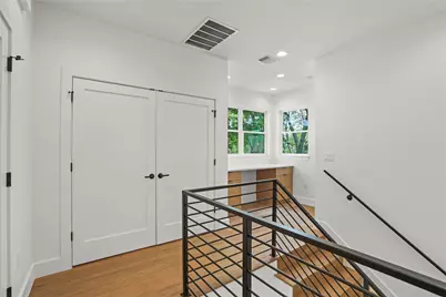 752 Pedernales Street, Austin, TX 78702 - Photo 27