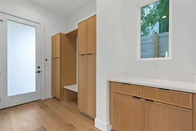 752 Pedernales Street, Austin, TX 78702 - Photo 23