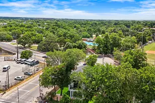 752 Pedernales St, Austin, TX 78702 - Photo 37