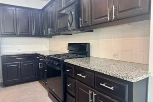 6814 E Riverside Dr, Austin, TX 78741 - Photo 7