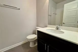 6814 E Riverside Dr, Austin, TX 78741 - Photo 17