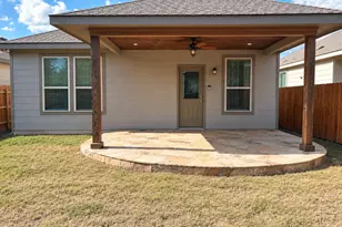 281 La Dera Dr, Liberty Hill, TX 78642 - Photo 11