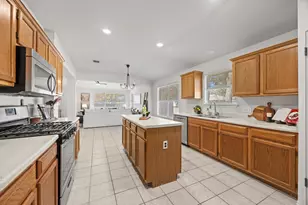 1219 Meghan Dr, Cedar Park, TX 78613 - Photo 13