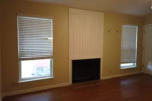 1000 W 26th St, Austin, TX 78705 - Photo 3