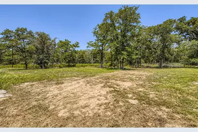 260 Dickerson Lane, Elgin, TX 78621 - Photo 27