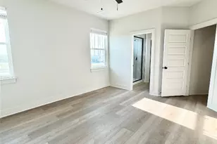 104 Zayd Ct, Jarrell, TX 76537 - Photo 15