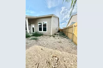 104 Zayd Court #B, Jarrell, TX 76537 - Photo 23