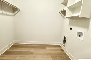 104 Zayd Ct, Jarrell, TX 76537 - Photo 17