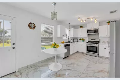 18400 Sun Haven Cove, Elgin, TX 78621 - Photo 9