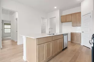 102 Malibu, Hutto, TX 78634 - Photo 5