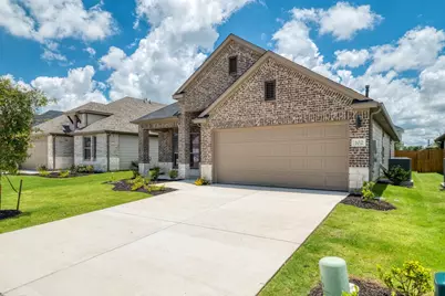 102 Malibu, Hutto, TX 78634 - Photo 3