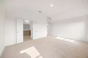 102 Malibu, Hutto, TX 78634 - Photo 11