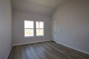12004 Dillon Fls Dr, Austin, TX 78747 - Photo 9