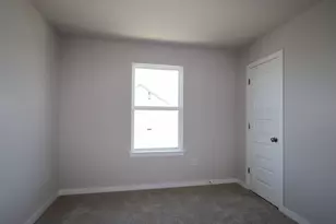 12004 Dillon Fls Dr, Austin, TX 78747 - Photo 15