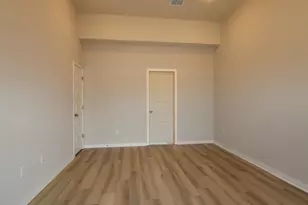 12004 Dillon Fls Dr, Austin, TX 78747 - Photo 11