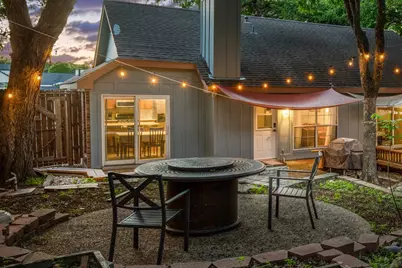 3015 Sunridge Drive, Austin, TX 78741 - Photo 37