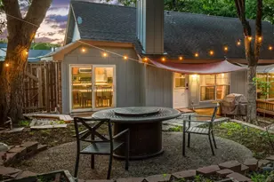 3015 Sunridge Dr, Austin, TX 78741 - Photo 37