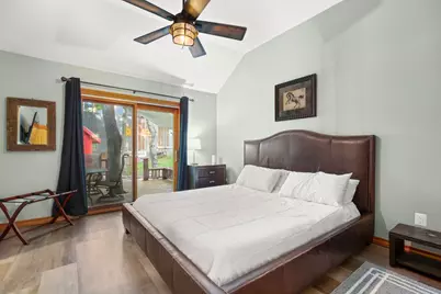 3015 Sunridge Drive, Austin, TX 78741 - Photo 25