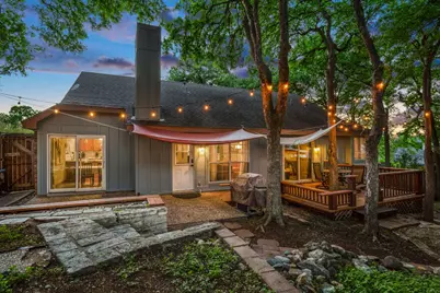 3015 Sunridge Drive, Austin, TX 78741 - Photo 35