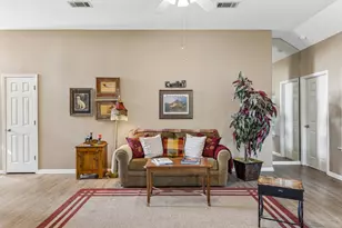 1 Rock Hollow Cir, Wimberley, TX 78676 - Photo 23