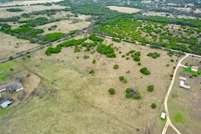 5025 County Road 200 Road, Liberty Hill, TX 78642 - Photo 9