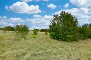 5025 County Road 200 Rd, Liberty Hill, TX 78642 - Photo 1