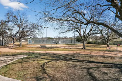 9709 Meadowheath Drive, Austin, TX 78729 - Photo 21