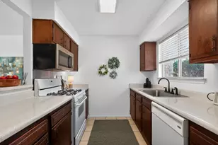 9709 Meadowheath Dr, Austin, TX 78729 - Photo 7