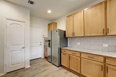 9017 Norwich Castle Drive, Austin, TX 78747 - Photo 11