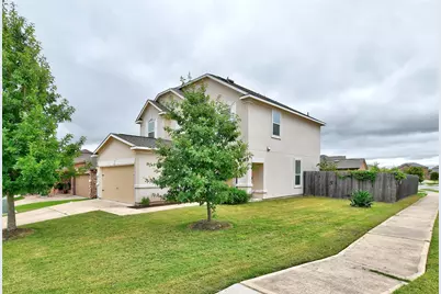 9017 Norwich Castle Drive, Austin, TX 78747 - Photo 3