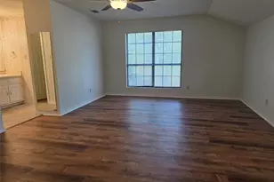 142 Kamakoa Ln, Bastrop, TX 78602 - Photo 17